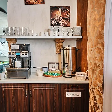 Emma - Goscinne 民宿 *