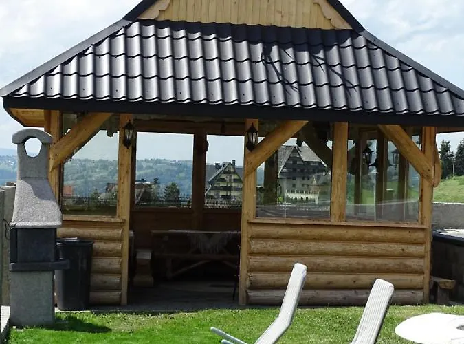 Emma - Goscinne בית אירוח *