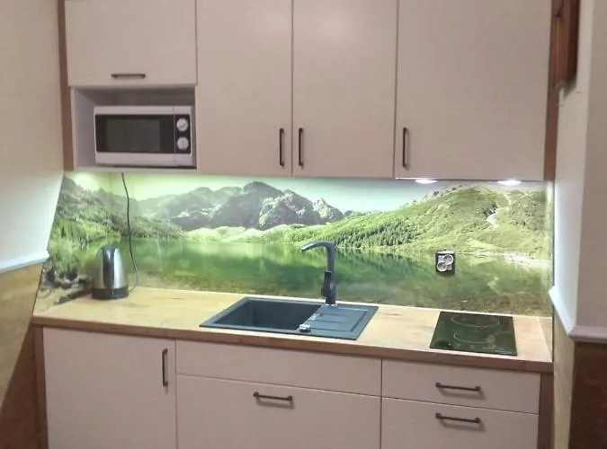 Δωμάτια σε οικογενειακή κατοικία Emma - Goscinne *