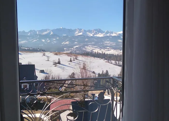 בית אירוח Emma - Goscinne *